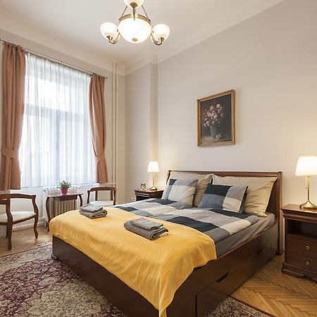 Liszt Ferenc Boutique Apartment Budapeste Exterior foto