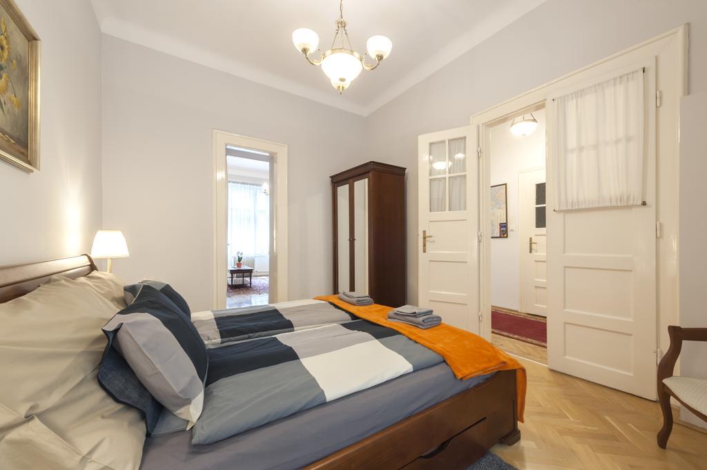 Liszt Ferenc Boutique Apartment Budapeste Exterior foto