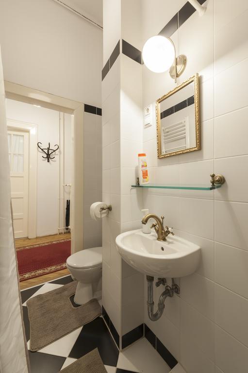 Liszt Ferenc Boutique Apartment Budapeste Exterior foto